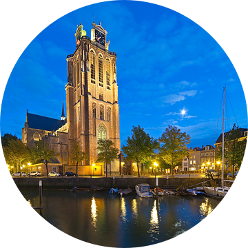 Grote Kerk Dordrecht aan de haven van Anton de Zeeuw