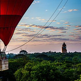 vol en montgolfière à bagan sur Aad de Vogel