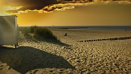 Sonnenuntergang am Strand von Breskens von Herbert Böck