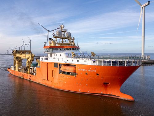 Normand Pacific in de zon.