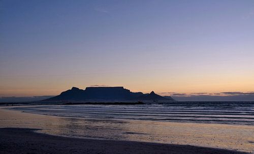 Tafelberg in Kapstadt bei Sonenuntergang