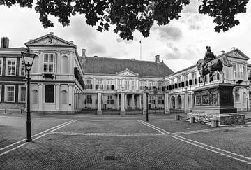 Palast Noordeinde Den Haag Niederlande Schwarz und Weiß von Hendrik-Jan Kornelis