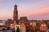 Dom van Utrecht bij avondrood van Juriaan Wossink thumbnail