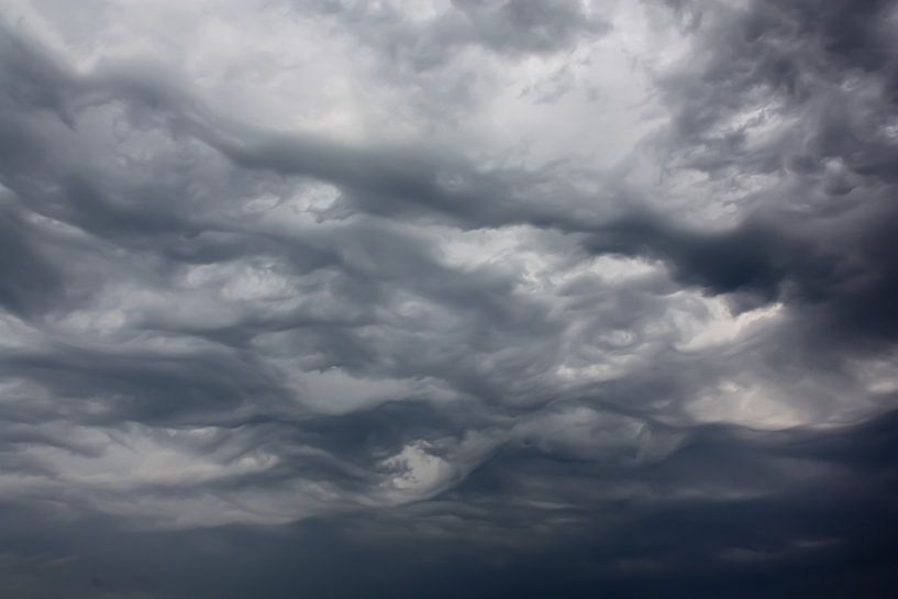 Onweerslucht van Evelyne Renske