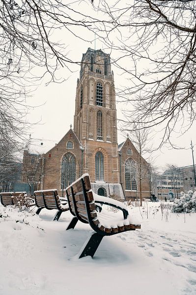 Het Grotekerkplein in de sneeuw van Paul Poot