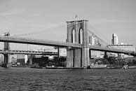 Brooklyn, Bridge, York, Amerika, (ZwartWit, incl., gekleurde, vlag), wanddecoratie, kunstfotografie van Be More Outdoor thumbnail