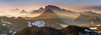 Pieniny foggy panorama van Wojciech Kruczynski thumbnail