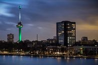 Photo du soir de l'Euromast à Rotterdam par Mark De Rooij Aperçu