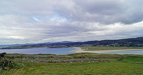 De kusten van Ierland - wilde kliffen, betoverende natuur.