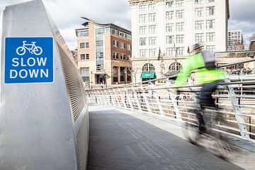 slow down op de fietsbrug in Newcastle