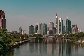 Frankfurt Skyline van Yorick Leusink