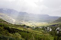 Zonnestralen raken het dal