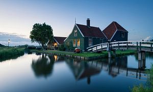 The Farm by Raoul Baart