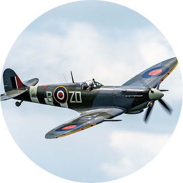 Spitfire flyby van Sterkenburg Media