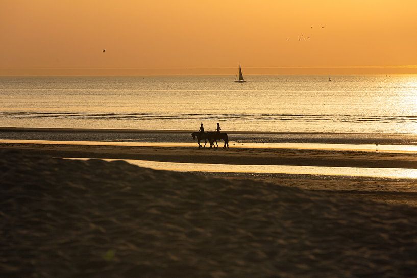Horse riding on the beach by Zilt Shot Photography