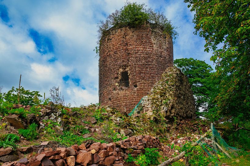 L'Ebersburg près de Nordhausen par Andreas Völkel