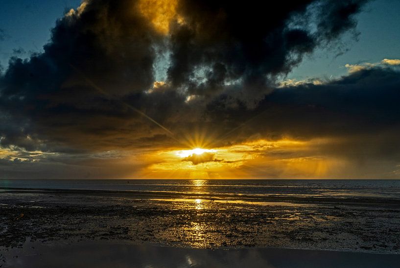 Sunset Wadden Sea by Evert Middelbeek