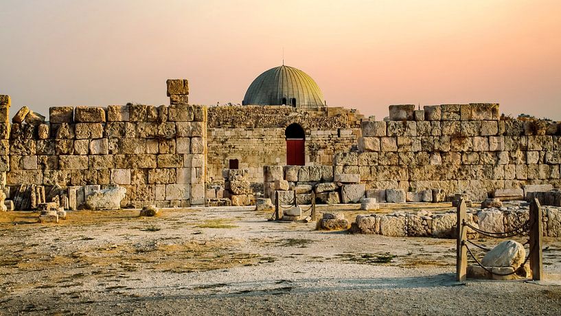 Amman: the captivating capital of Jordan by René Holtslag