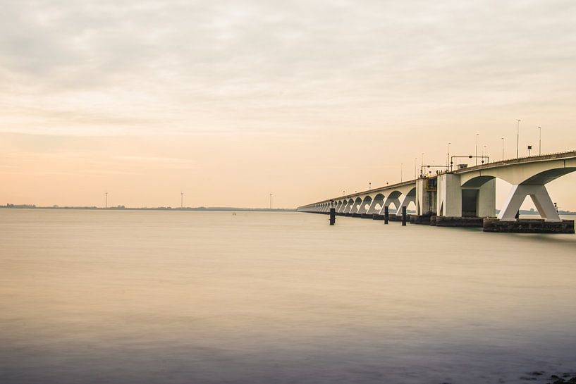 Zeeland bridge - Grevelingenmeer by Mascha Boot