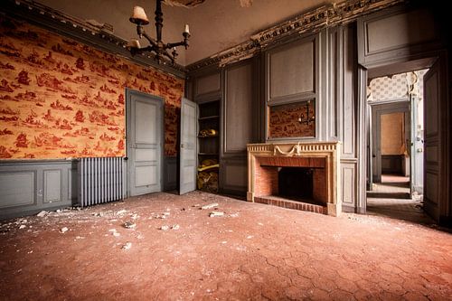 Urban exploration Gangen, kamers en nog meer kamers