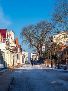 Die Alexandrinenstraße in Warnemünde im Winter