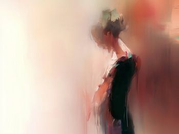 Abstract portret met warme rode tinten