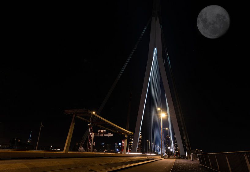 Erasmus bridge at night with the Full Moon by Brian Morgan