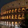 Le Colisée de Rome de nuit sur t.ART