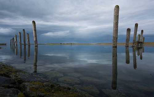Verlaten haven in stilte – De Oesterput