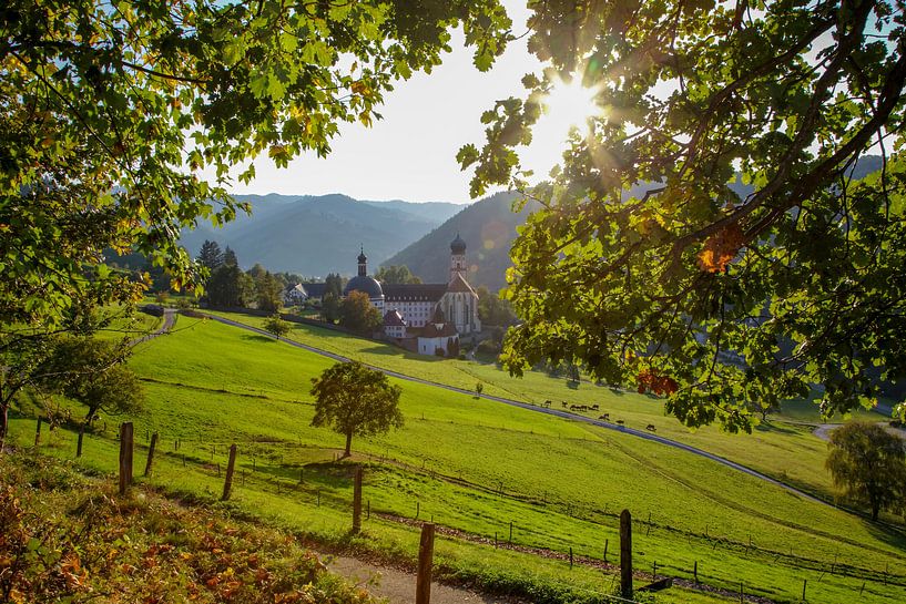 Monastère dans la lumière du soir par Jürgen Wiesler