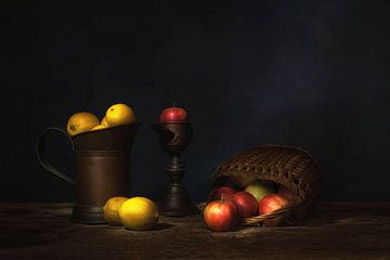 Awarded stilleven met appels en citroenen met Caravaggio licht. van Saskia Dingemans Awarded Photographer