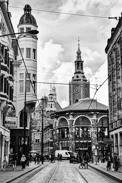 Innere Stadt von Den Haag Niederlande Schwarz und Weiß von Hendrik-Jan Kornelis