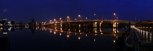 Grosses Panorama 3:1 Juliana-Brücke Zaandijk