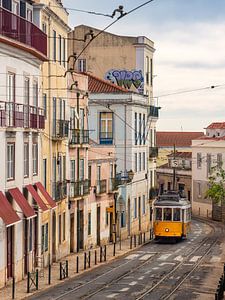 Tramway 28, Lisbonne, Portugal sur Adelheid Smitt