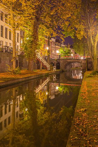 Nieuwegracht in Utrecht in de avond - 12