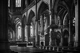 Organ of Linz Cathedral by Rob Boon