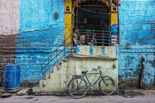 street scene of the Blue City Jodhpur in Jodhpur, India.