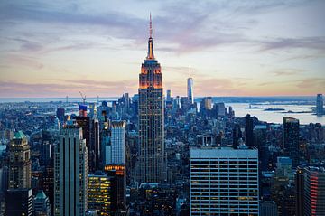 New York Skyline at sunset van Joke De Nef