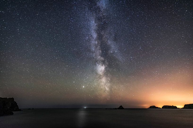 Night sky Copper Coast Ireland by Peter Bijsterveld