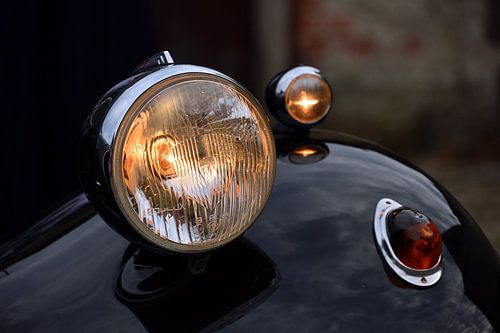 Citroën 11 CV Traction Avant - Pic 1.4