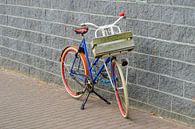 Lonely bike  von Marcel Huisman Miniaturansicht