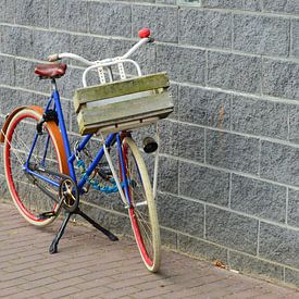 Lonely bike  von Marcel Huisman
