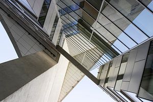 Eindhoven Architektur near bahnhof Kennedyplein 101