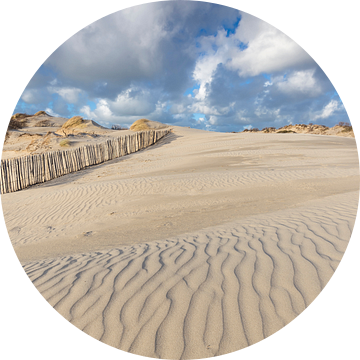 Prachtige Hollandse wolkenlucht in de duinen van Den Haag van Rob Kints