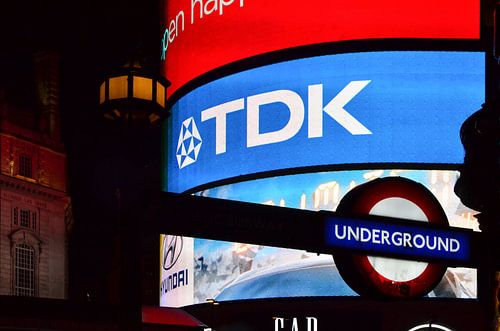 underground piccadilly circus Londen van Jaco Verheul