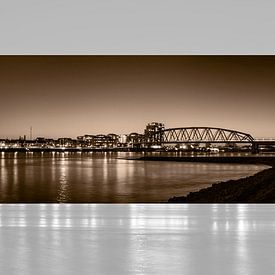 Photo panoramique Nijmegen sépia sur Henk Kersten