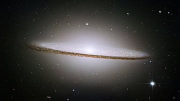 Nébuleuse du Sombrero par Hubble