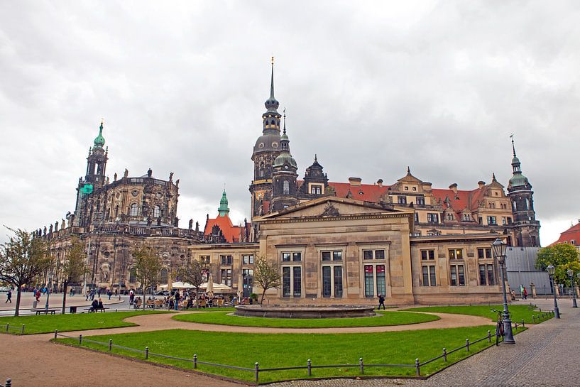 Dresden - Theater Square by t.ART