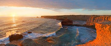 Coucher de soleil à l'ouest de l'Algarve Portugal sur SusaZoom