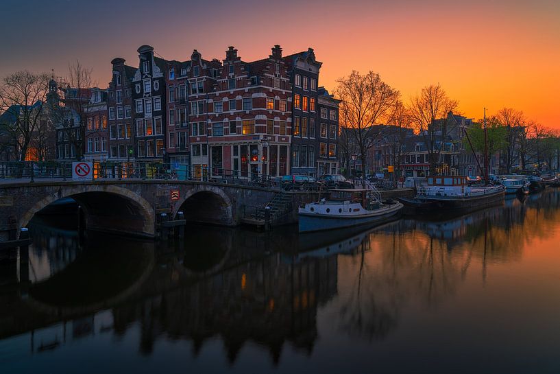 Blick von der Papiermühlenschleuse, Korte Prinsengracht in Amste von Amsterdam.Photos